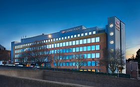 Crowne Plaza London Ealing